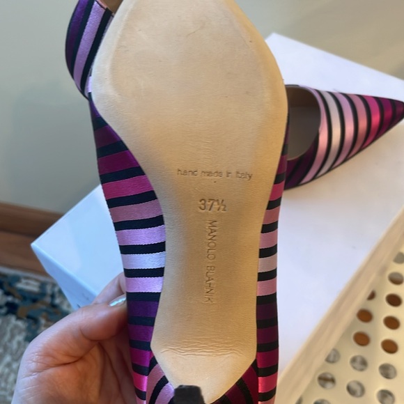Manolo Blahnik Striped Silk Stiletto Pumps - Picture 2 of 4